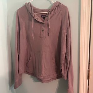 Patagonia purple pullover with hood